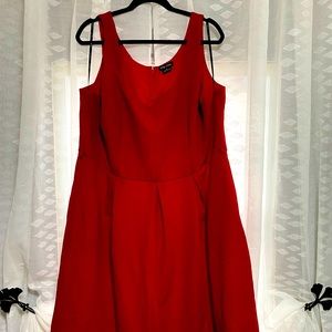 BNWOT CityChic Red V Neck Pleated Dress Pockets